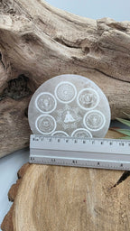 Plaque en Sélénite – 7 Chakras