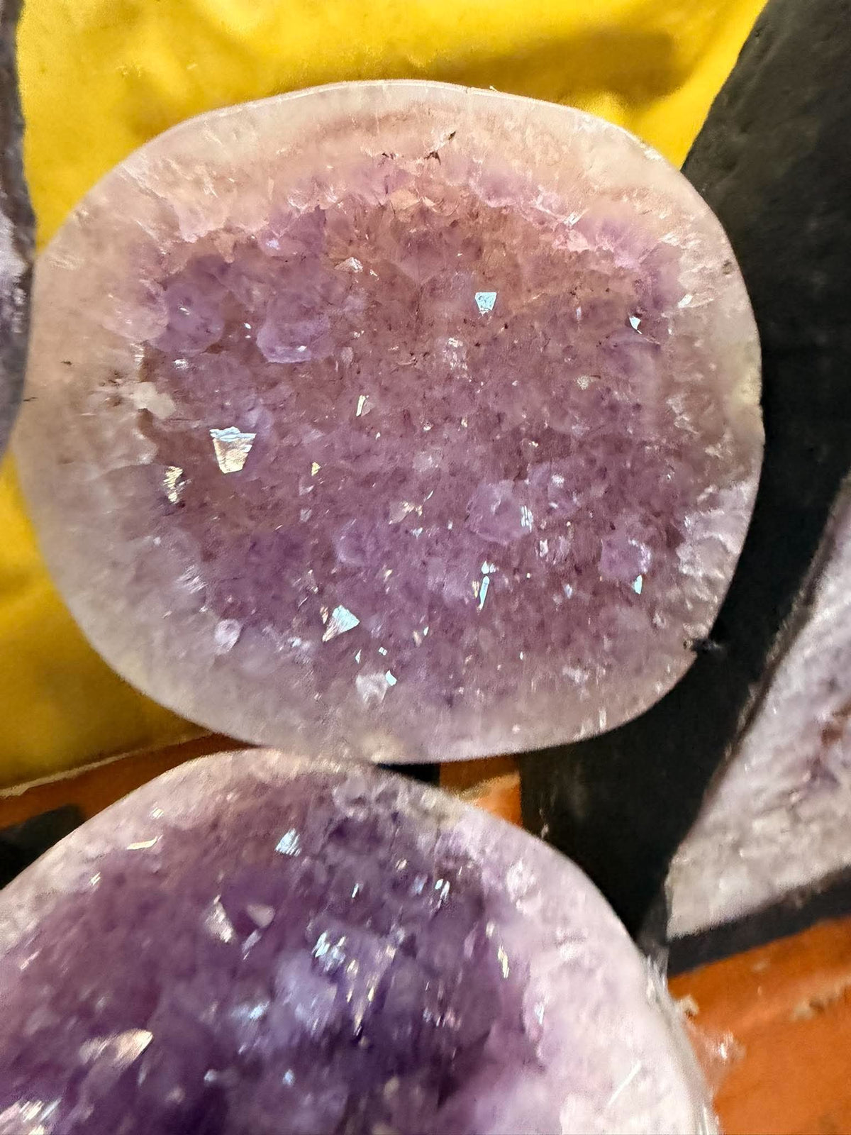 Vase en améthyste — Pièce rare à prix exceptionnel : 380 €