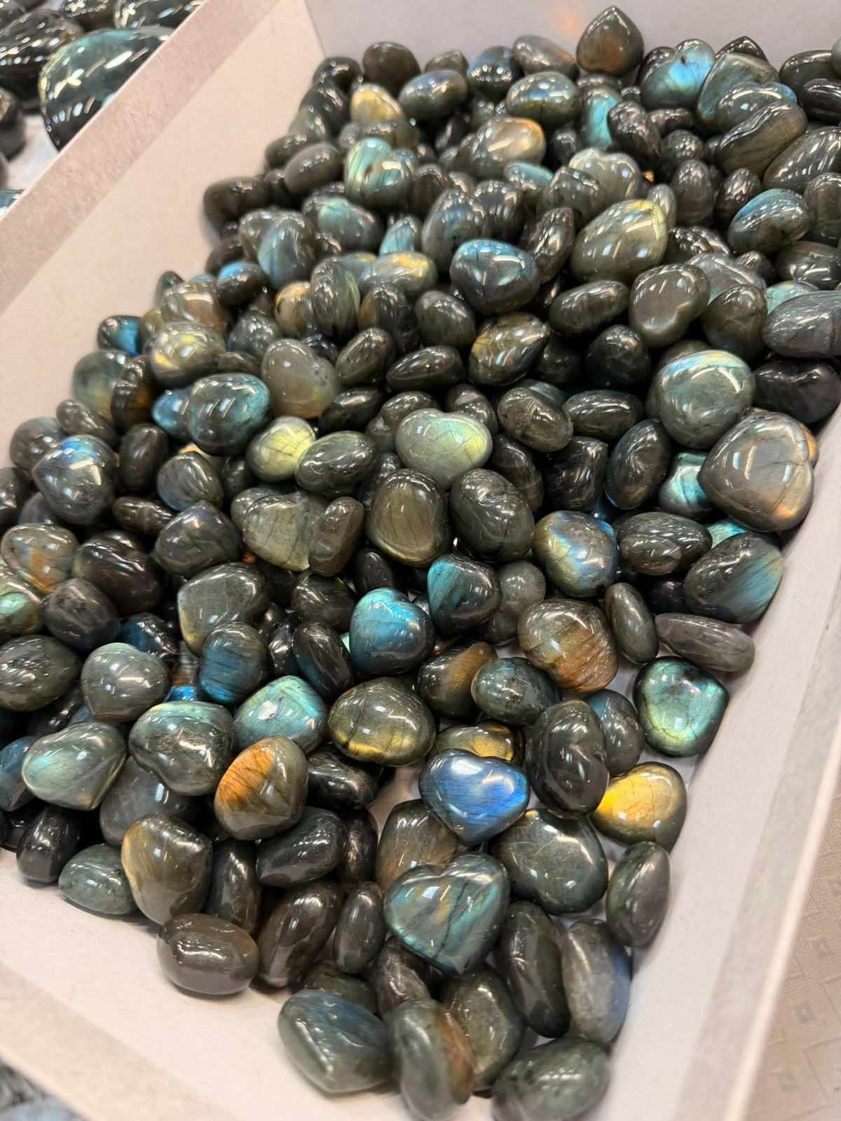 Labradorite AAA